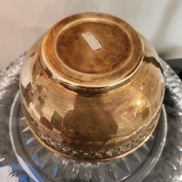 ​Vintage Polished‎ Brass Pedestal Bowl, Mid Century Home - Picture 5 of 10
